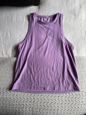Beyond Yoga Lavender Muscle Tank - Soft Purple